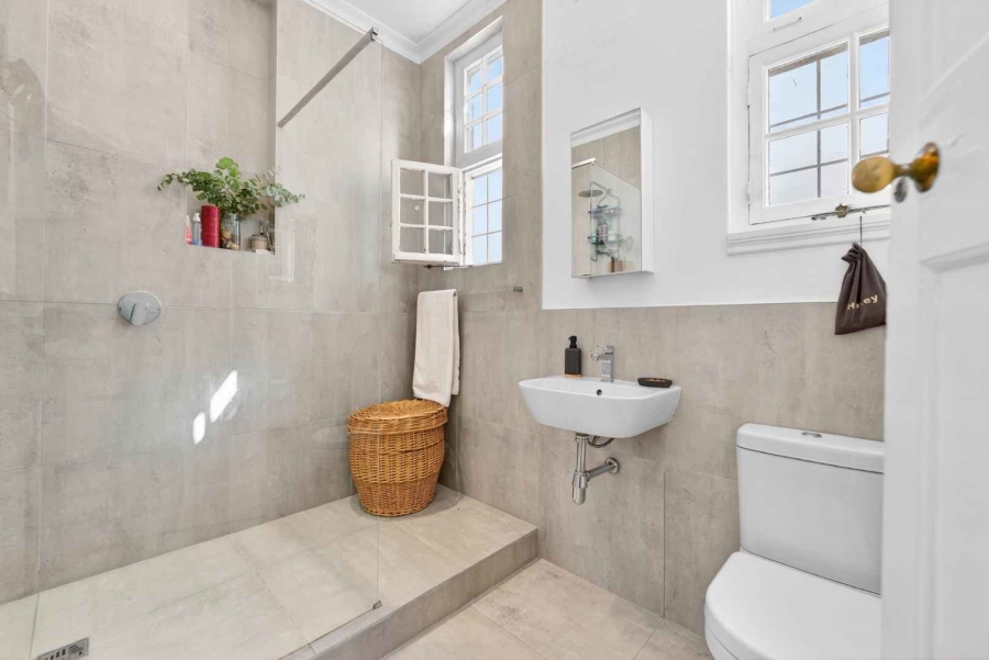 2 Bedroom Property for Sale in Cape Town City Centre Western Cape